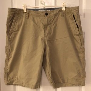Men’s Lucky Khaki Shorts